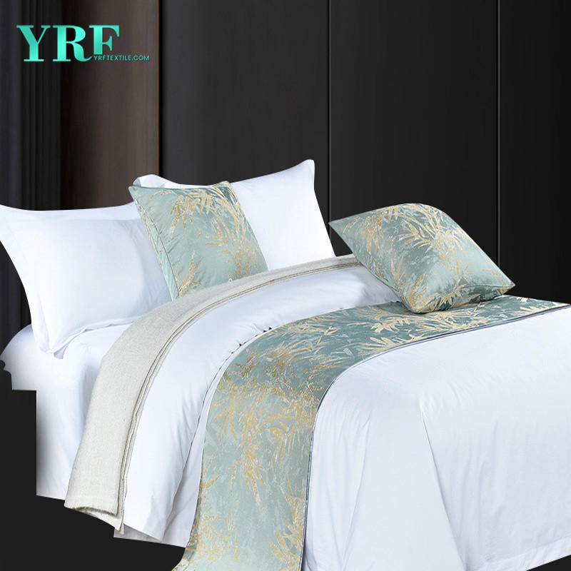 Drapeaux verts simples de lit de décoration de rayure de haute précision de chambre double d'hôtel